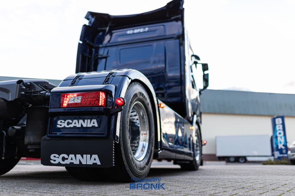Rotor_bronk_Scania-van-Suijdam-14