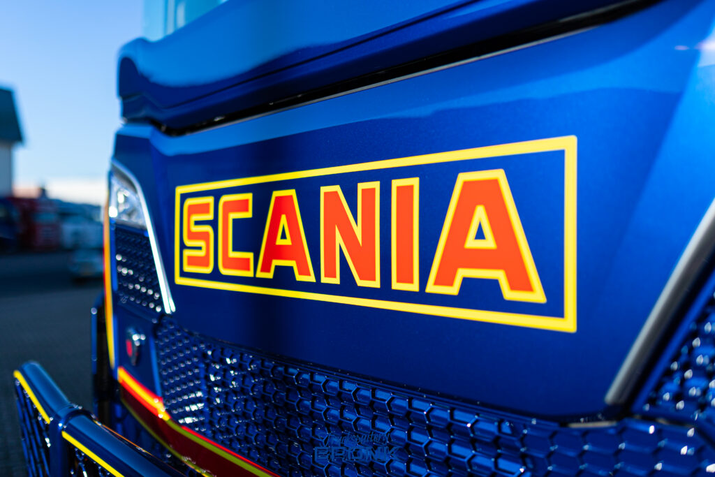 Rotor_bronk_Scania-Coles-&-Sons-11