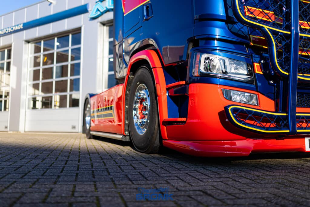 Rotor_bronk_Scania-Coles-&-Sons-13