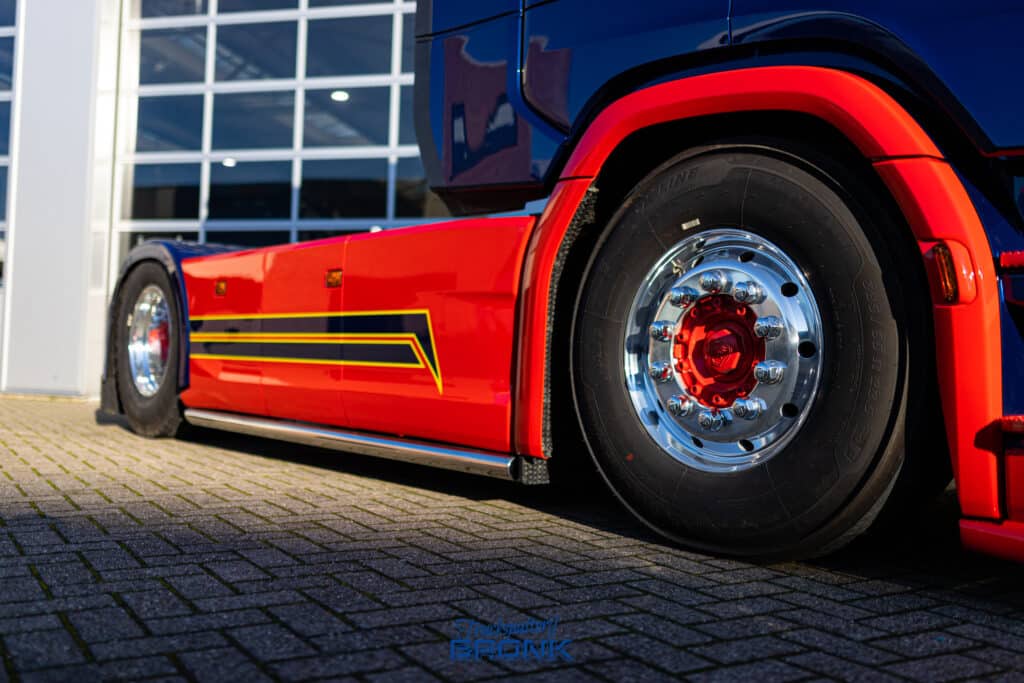 Rotor_bronk_Scania-Coles-&-Sons-17