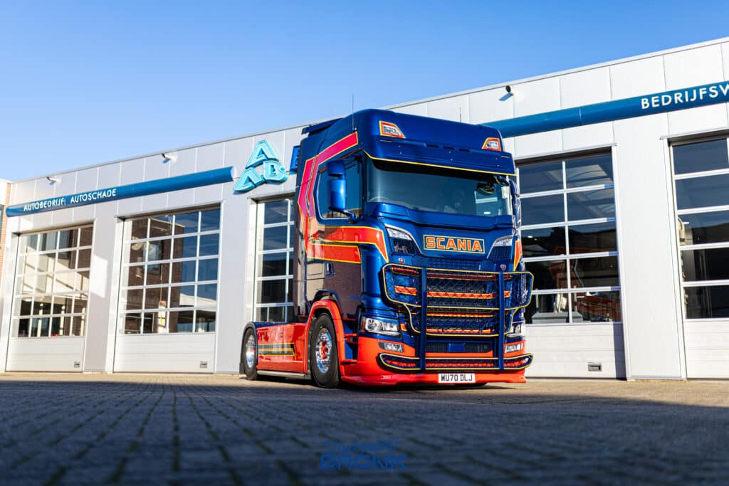 Rotor_bronk_Scania-Coles-&-Sons-2