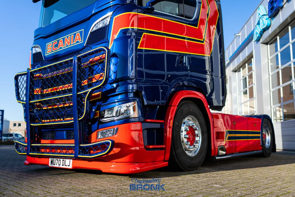 Rotor_bronk_Scania-Coles-&-Sons-8