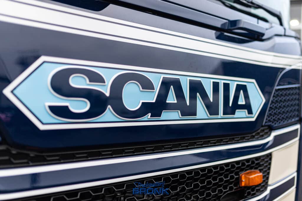 Roy-Lansdaal-Scania-Bronk_Rotor--13