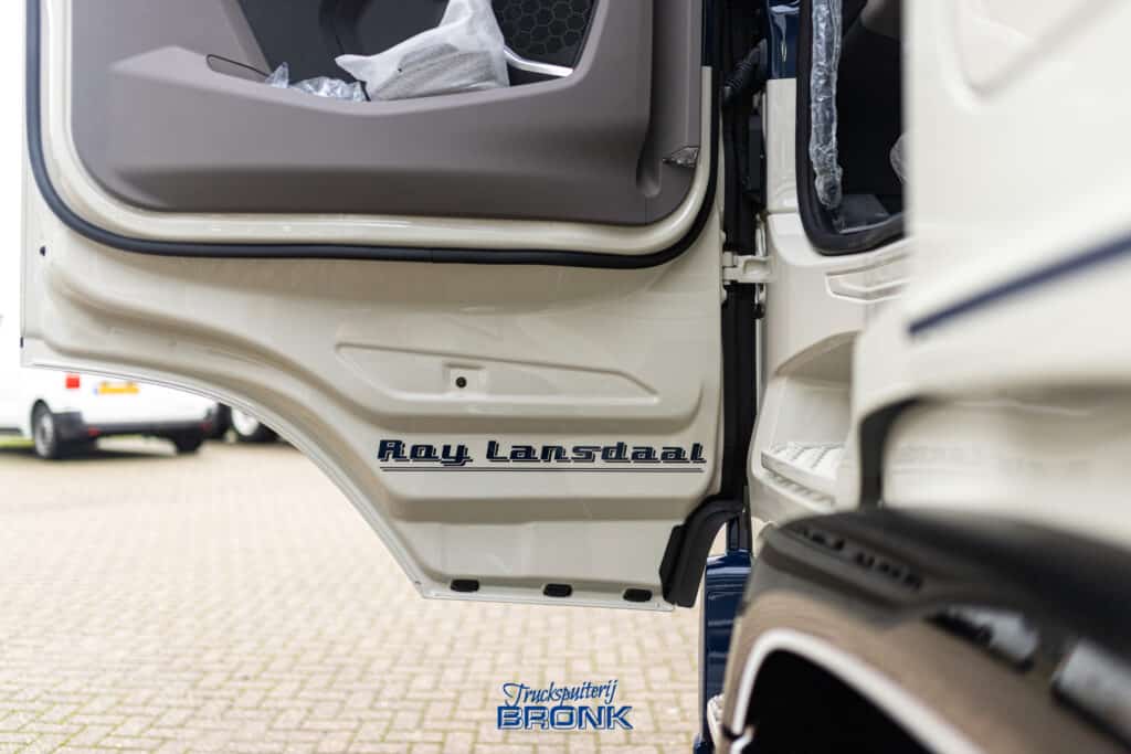 Roy-Lansdaal-Scania-Bronk_Rotor--15