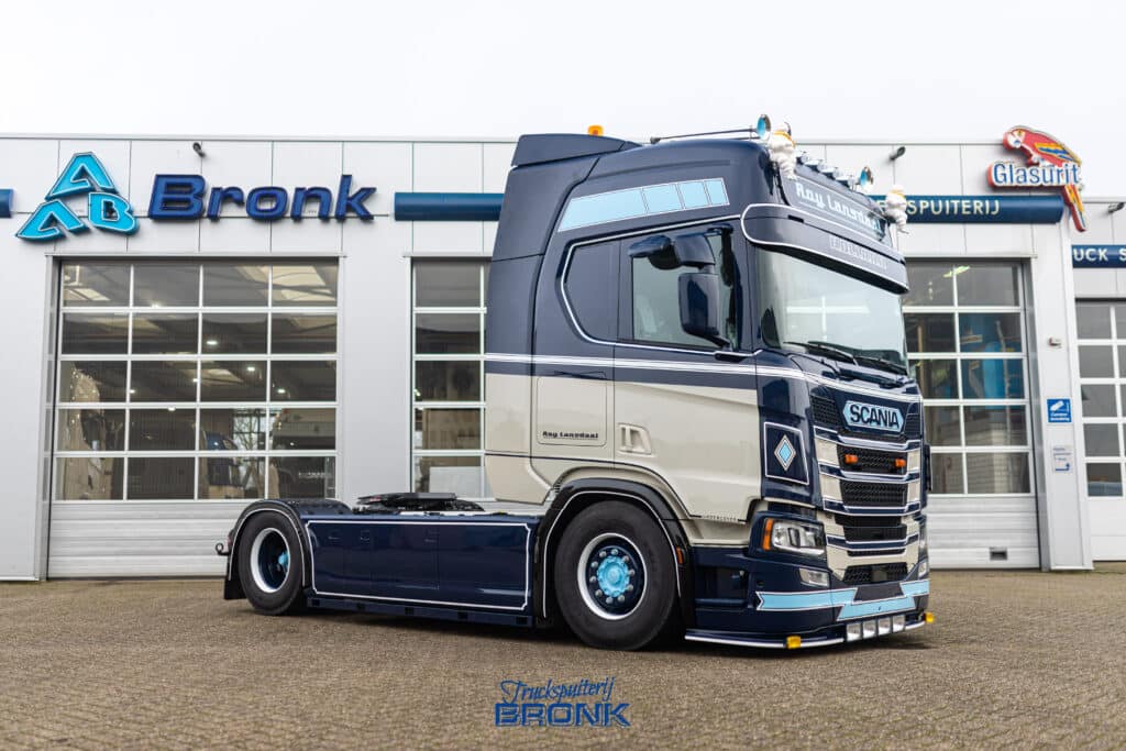 Roy-Lansdaal-Scania-Bronk_Rotor--6